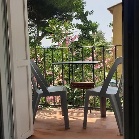 Apartman A 5 Minute A Pieds De La